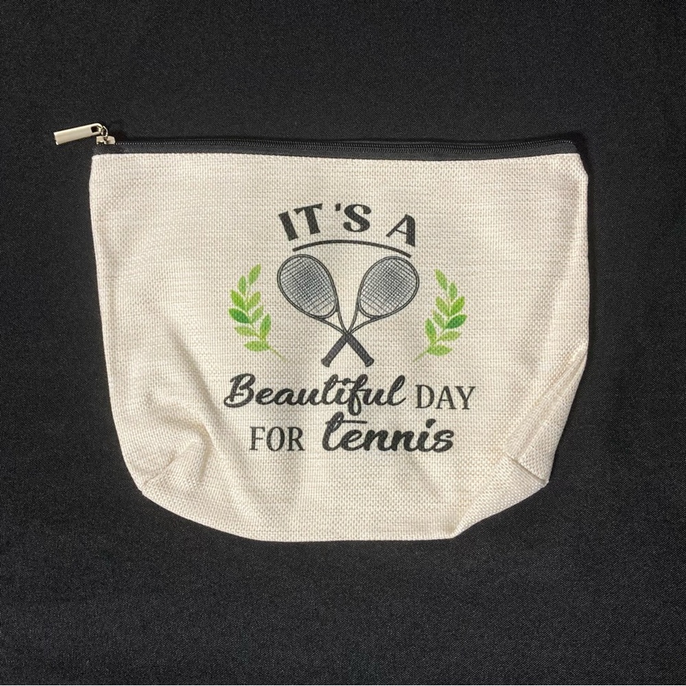 Women’s Sports White Canvas Medium Cosmetic Bag It’s A Good Day To Play Tennis - Picture 2 of 8